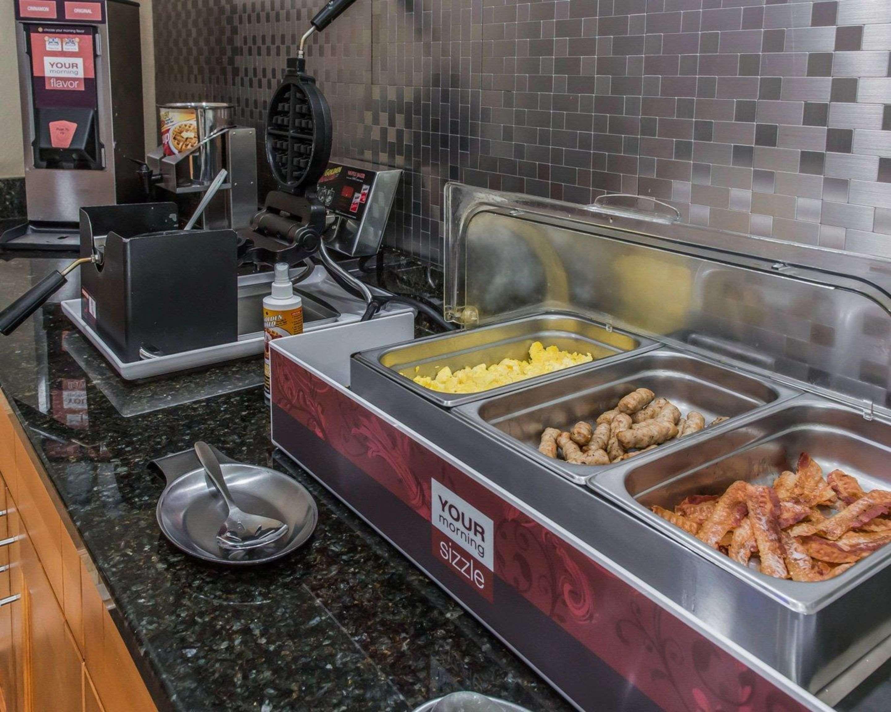 Comfort Inn Belle Vernon Εξωτερικό φωτογραφία
