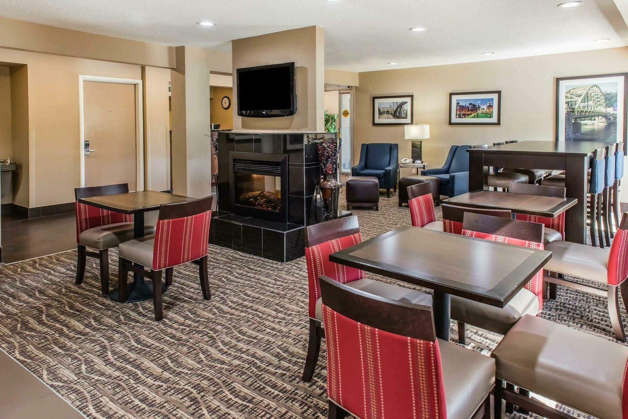 Comfort Inn Belle Vernon Εξωτερικό φωτογραφία