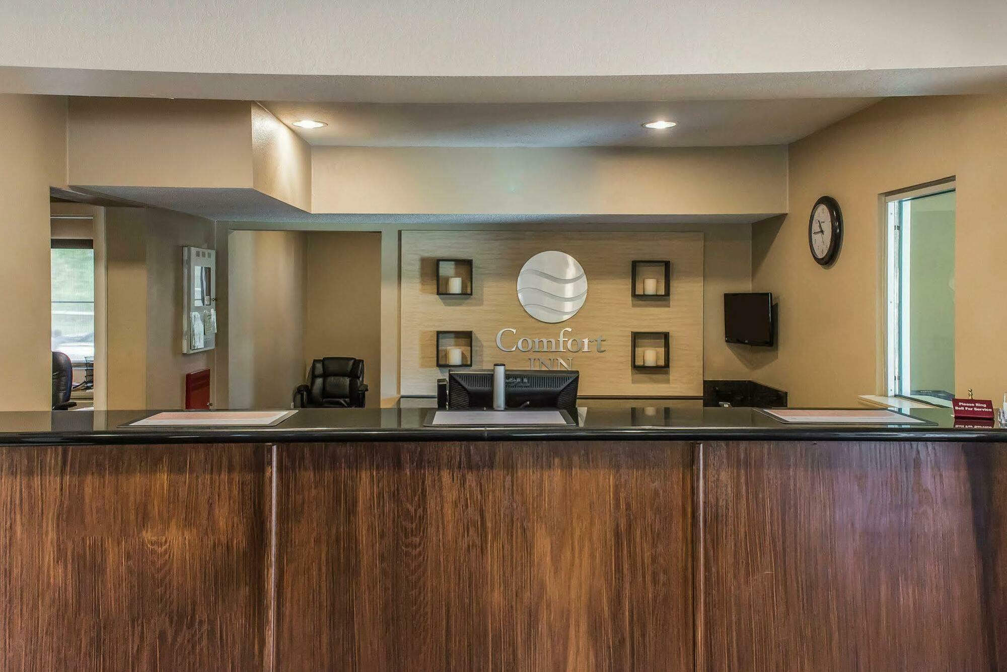 Comfort Inn Belle Vernon Εξωτερικό φωτογραφία